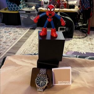 Michael Kors Black and Silver Men's Watch